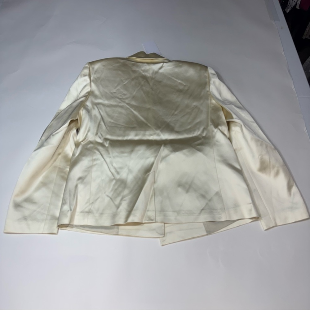 Helsa heavy satin Cream Double-Breasted Blazer - Picture 5 of 5